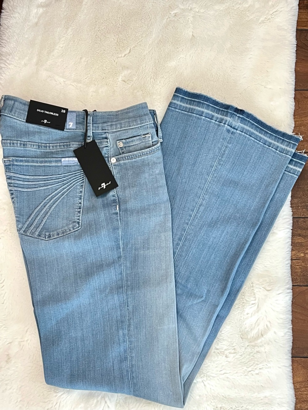 NWT 7 For All Mankind Dojo Tailorless Flare Jeans Color Marrakech Wash Size 28 - Picture 6 of 16